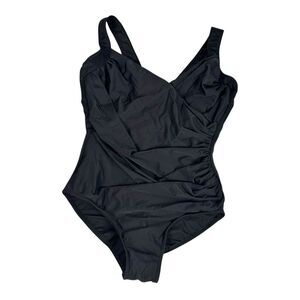 Miraclesuit 18W Black Slimming Swimsuit